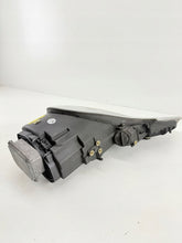 Laden Sie das Bild in den Galerie-Viewer, Frontscheinwerfer Porsche Boxster 986 99663105700 Links Scheinwerfer Headlight SCH4762084846hx