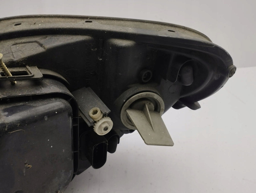 Frontscheinwerfer Mercedes-Benz Viano W639 Vito 24670400 Links Headlight