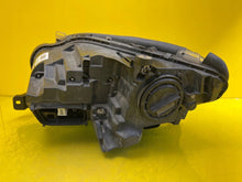 Laden Sie das Bild in den Galerie-Viewer, Frontscheinwerfer Mercedes-Benz W166 A1668207359 Xenon FALSE Headlight SCH1868727361fj