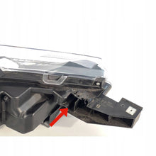 Laden Sie das Bild in den Galerie-Viewer, Frontscheinwerfer Toyota Corolla 297460303402 HASC016184 Links Headlight SCH7933378082os
