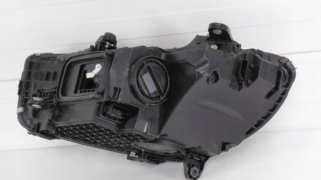 Frontscheinwerfer Mercedes-Benz W206 A2069067203 LED Rechts Headlight SCH7545640388za