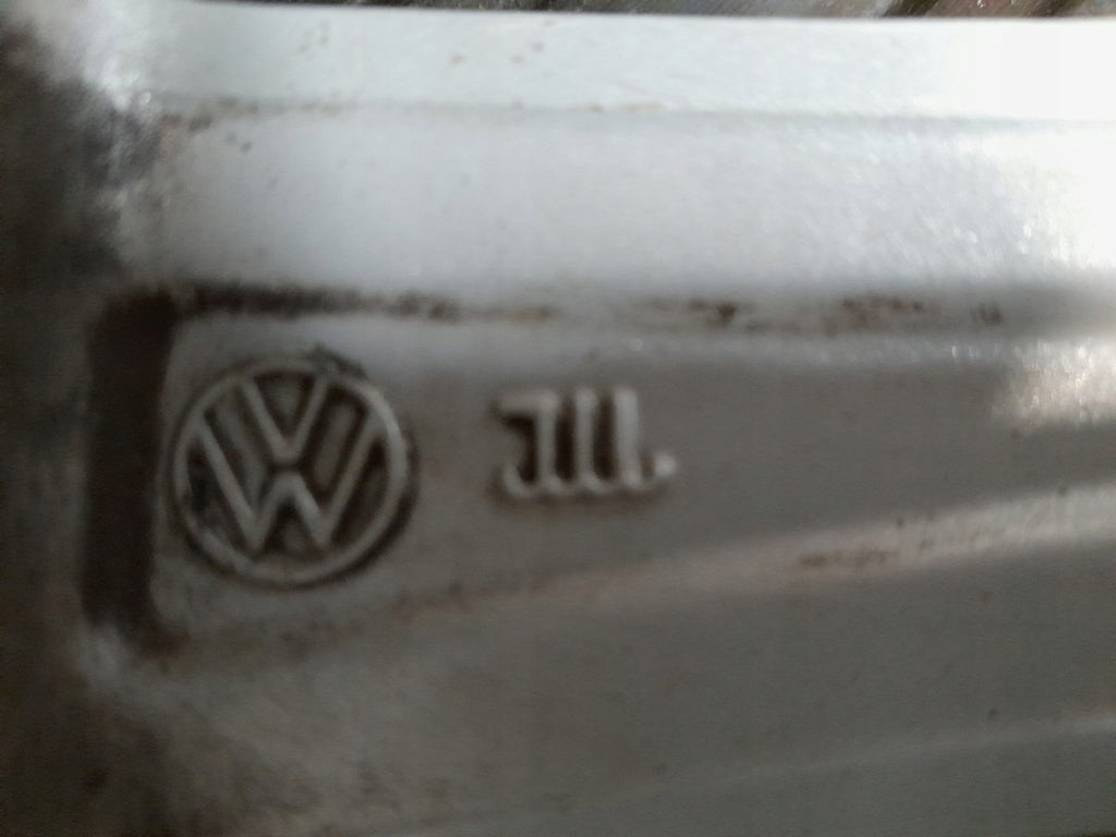 1x Alufelge 16 Zoll 6.5" 5x112 50ET 5K0601025AE VW Golf VI Touran Rim Wheel FEL7083391586fq