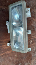 Laden Sie das Bild in den Galerie-Viewer, Frontscheinwerfer Mitsubishi III 67742277 Links Scheinwerfer Headlight
