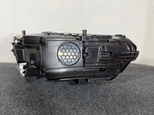 Laden Sie das Bild in den Galerie-Viewer, Frontscheinwerfer Mercedes-Benz Cla A1189068501 LED Links Scheinwerfer Headlight SCH7921237988sv