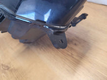 Laden Sie das Bild in den Galerie-Viewer, Frontscheinwerfer Dacia Sandero III Logan 260602561R LED Rechts oder Links