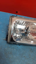 Load image into Gallery viewer, Frontscheinwerfer Toyota Hilux VI 81130-35360 217102742 Rechts Headlight SCH3765464230ez