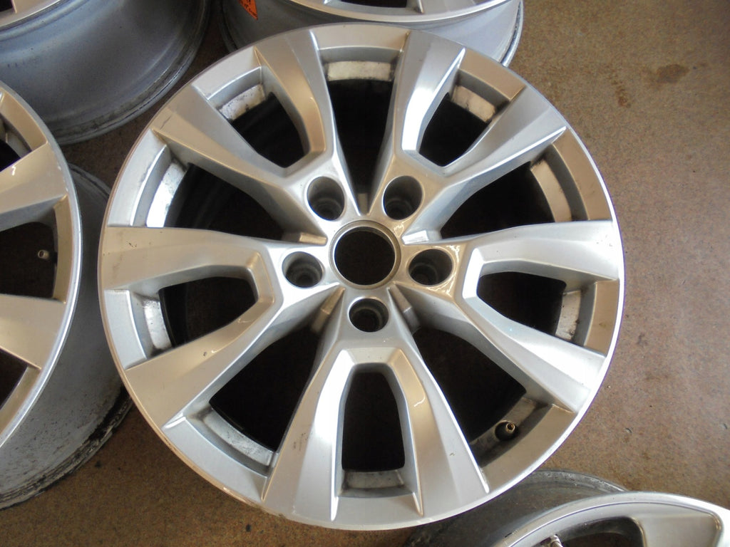 4x Alufelge 17 Zoll 8.0" 5x120 Glanz Silber 2H0601025T VW Amarok Rim Wheel FEL8376439867zq