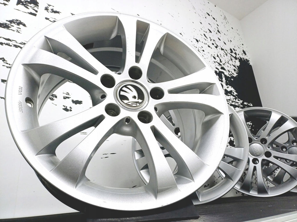 4x Alufelge 16 Zoll 7.5" 5x112 45ET 65C0110 Audi A4 B8 Exeo Superb Iii Rim Wheel FEL6016650300ui