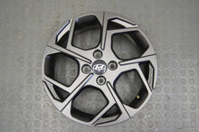 Laden Sie das Bild in den Galerie-Viewer, 1x Alufelge 16 Zoll 6.0&quot; 4x100 50ET Glanz Q0400ADE06 Hyundai Bayon Rim Wheel