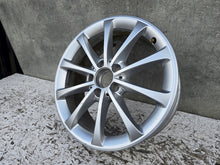 Laden Sie das Bild in den Galerie-Viewer, 1x Alufelge 17 Zoll 6.5" 5x112 A1774010300 Mercedes-Benz W177 Rim Wheel FEL2951505602hl