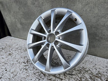 Laden Sie das Bild in den Galerie-Viewer, 1x Alufelge 17 Zoll 6.5" 5x112 A1774010300 Mercedes-Benz W177 Rim Wheel FEL2951505602hl