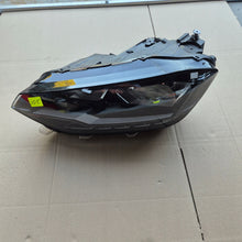 Laden Sie das Bild in den Galerie-Viewer, Frontscheinwerfer VW Golf Sportsvan 517941005D Links Scheinwerfer Headlight SCH3476841290yf