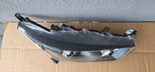 Load image into Gallery viewer, Frontscheinwerfer Toyota Yaris K06-EU Ein Stück (Rechts oder Links) Headlight