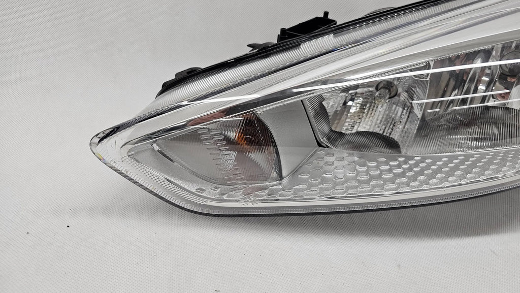 Frontscheinwerfer Ford Focus F1EB-13W030-AD Links Scheinwerfer Headlight