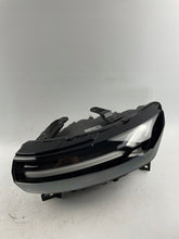 Laden Sie das Bild in den Galerie-Viewer, Frontscheinwerfer Dacia Duster 260603515R LED Links Scheinwerfer Headlight