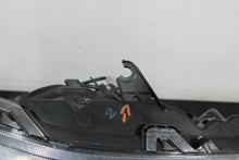Laden Sie das Bild in den Galerie-Viewer, Frontscheinwerfer Toyota V I Rechts Scheinwerfer Headlight SCH7271988889yz