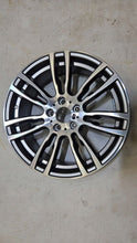 Load image into Gallery viewer, 1x Alufelge 19 Zoll 8.0" 5x120 7889784 BMW 3 F30 F31 Rim Wheel FEL7478848382et