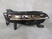 Laden Sie das Bild in den Galerie-Viewer, Frontscheinwerfer Renault Megane E-Tech 260104574R LED Rechts Headlight SCH3636226738gv