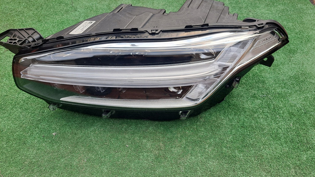 Frontscheinwerfer Volvo Xc90 32342482 Full LED Links Scheinwerfer Headlight SCH7707727802ji