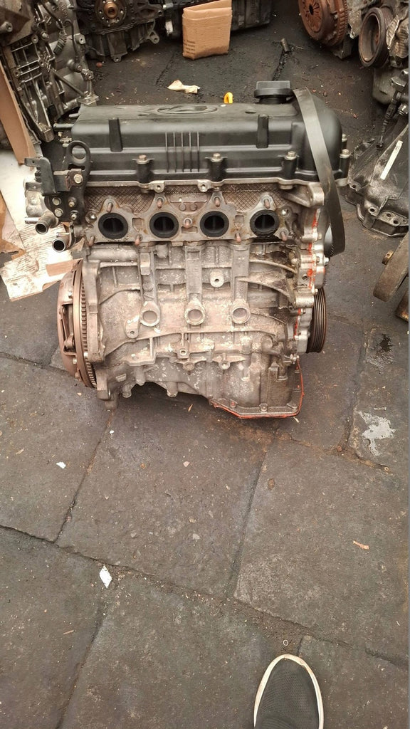 Motor Hyundai I30 G4FA 1.4 2010 Benzin Engine Komplett