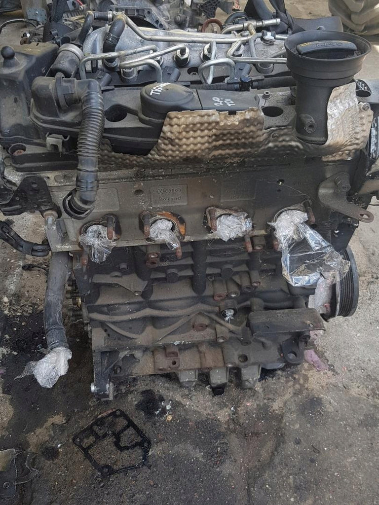 Motor VW Tiguan CBA 2.0 TDI Diesel Engine Komplett