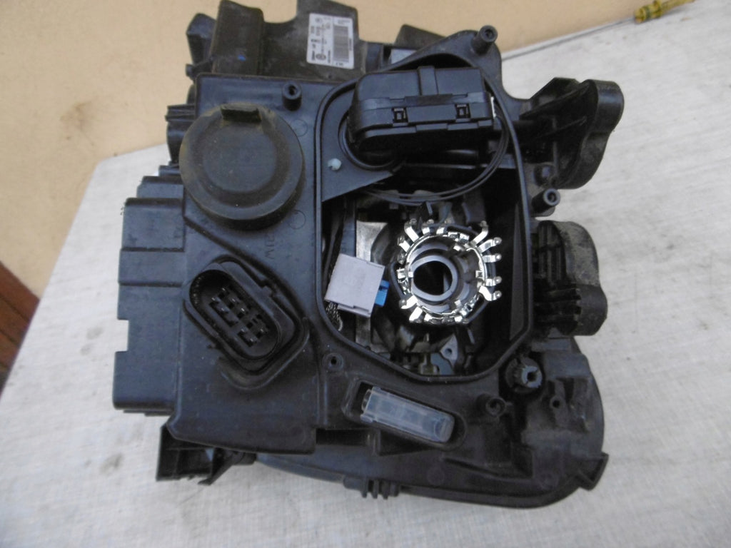 Frontscheinwerfer VW Amarok 2H3941032 Rechts Scheinwerfer Headlight SCH1679469752zm