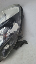 Load image into Gallery viewer, Frontscheinwerfer Renault Clio III 260605550R Links Scheinwerfer Headlight SCH3391727541wv