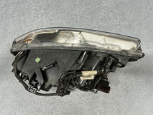Laden Sie das Bild in den Galerie-Viewer, Frontscheinwerfer Volvo Xc90 89902045 Xenon Rechts Scheinwerfer Headlight SCH9673568415at
