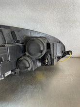 Laden Sie das Bild in den Galerie-Viewer, Frontscheinwerfer VW Golf V I 1K6941031 Links Scheinwerfer Headlight SCH5467548678xo