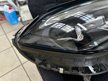 Load image into Gallery viewer, Frontscheinwerfer Mercedes-Benz A2069066204 LED Rechts Scheinwerfer Headlight SCH5300768674kv