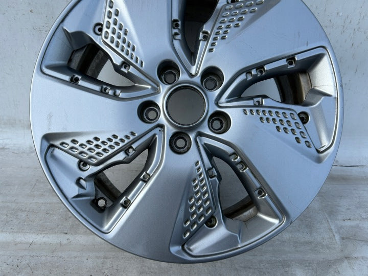 1x Alufelge 17 Zoll 7.0" 5x114.3 50ET Glanz 52910-K4000 Hyundai Kona Rim Wheel FEL4492528939le