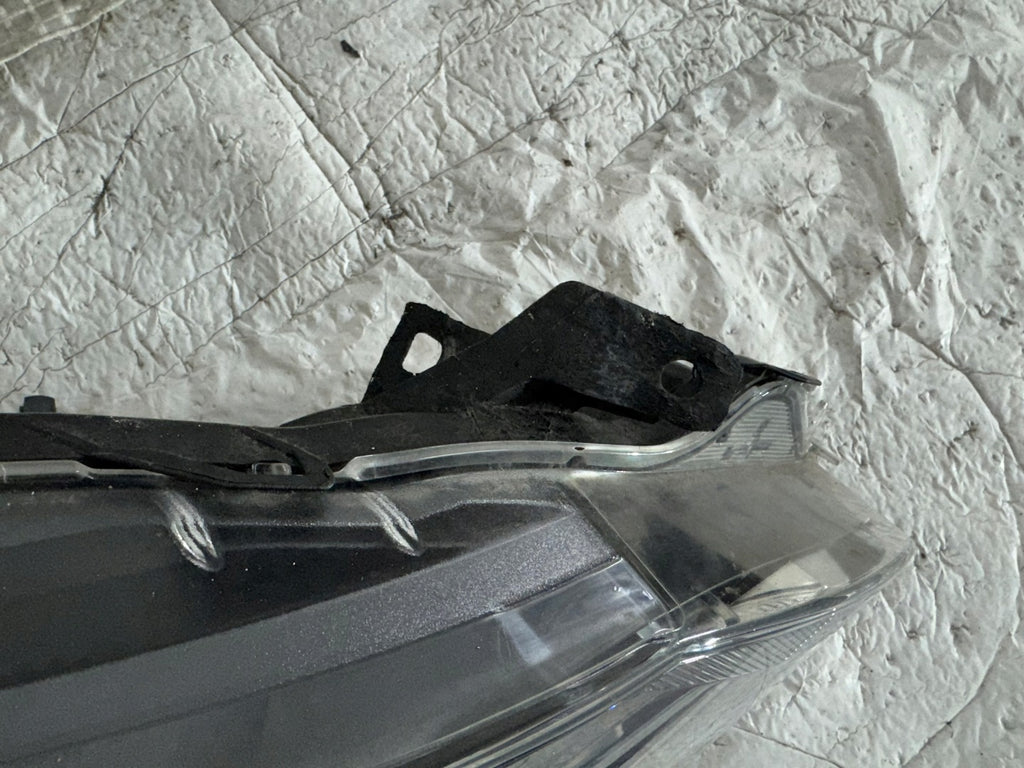 Frontscheinwerfer Toyota Yaris Rechts Scheinwerfer Headlight