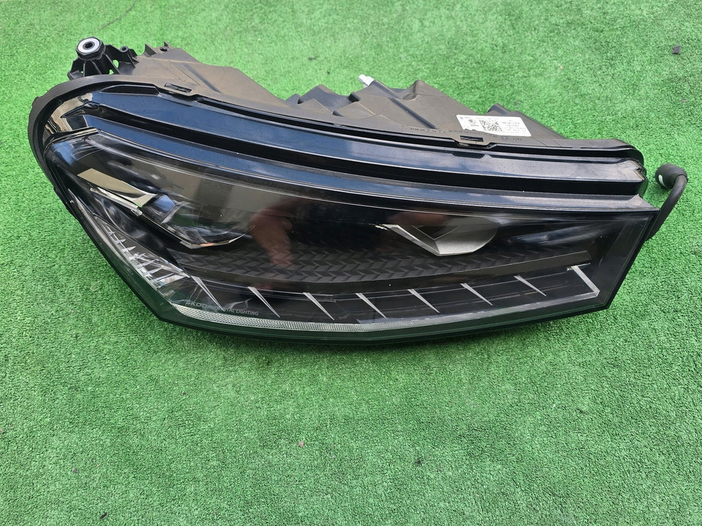 Frontscheinwerfer Skoda Fabia I 6VB941016B Full LED Rechts Headlight