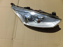 Laden Sie das Bild in den Galerie-Viewer, Frontscheinwerfer Ford B-Max AV11-13W029- Rechts Scheinwerfer Headlight SCH2467389937pp
