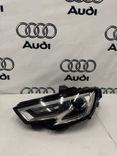 Load image into Gallery viewer, Frontscheinwerfer Audi A3 8V0941005E Bi-Xenon Ein Stück (Rechts oder Links) SCH8865980461vc