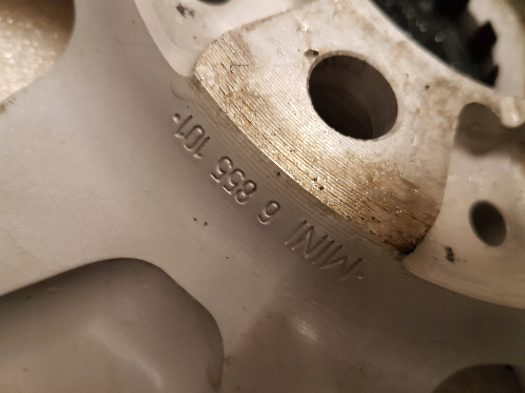 1x Alufelge 15 Zoll 5.5" 5x112 46ET Glanz Silber 6855101 Mini F57 F56 F55