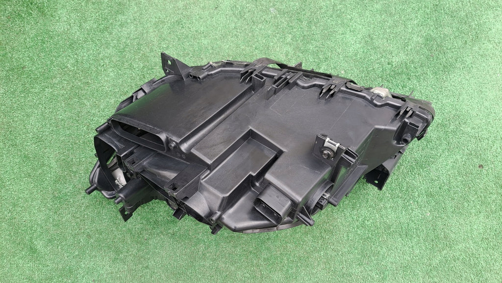 Frontscheinwerfer BMW 7 F01 7182150 Bi-Xenon Rechts Scheinwerfer Headlight SCH5354692101qm