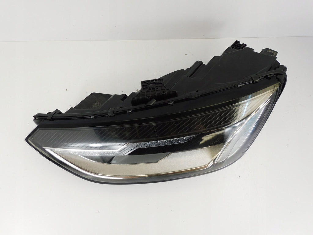 Frontscheinwerfer Audi A4 B9 8W0941011 LED Ein Stück (Rechts oder Links)