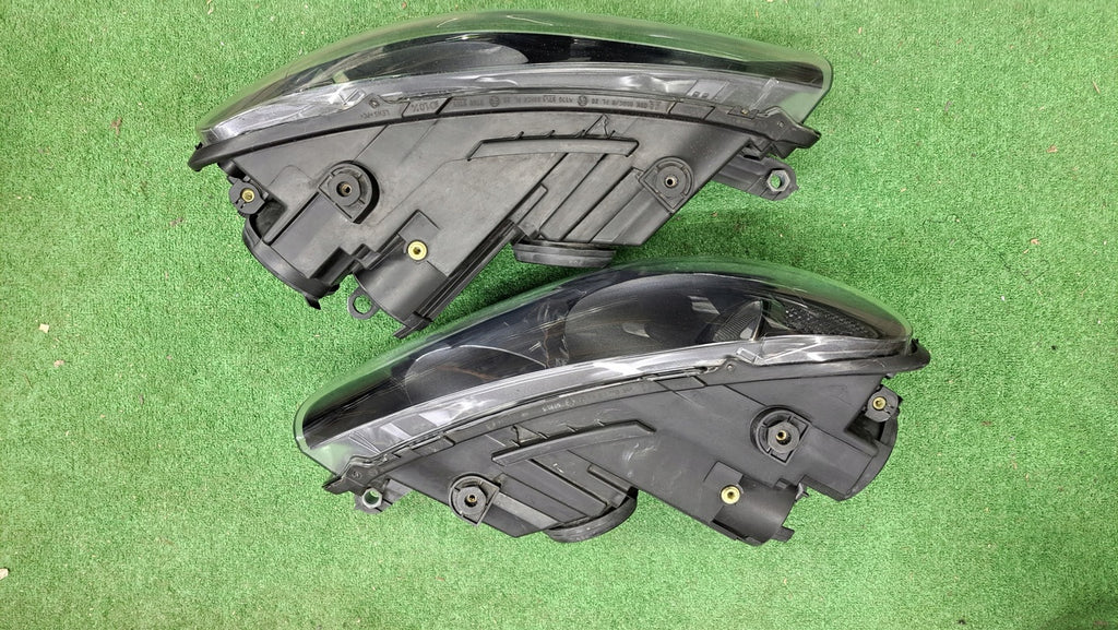 Frontscheinwerfer VW Scirocco 1K8941005G Ein Stück (Rechts oder Links) Headlight