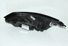 Laden Sie das Bild in den Galerie-Viewer, Frontscheinwerfer Opel Astra K 39023763 Rechts Scheinwerfer Headlight