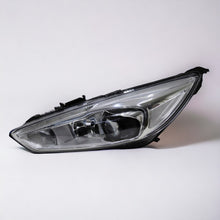 Laden Sie das Bild in den Galerie-Viewer, Frontscheinwerfer Ford Focus Xenon Links Scheinwerfer Headlight