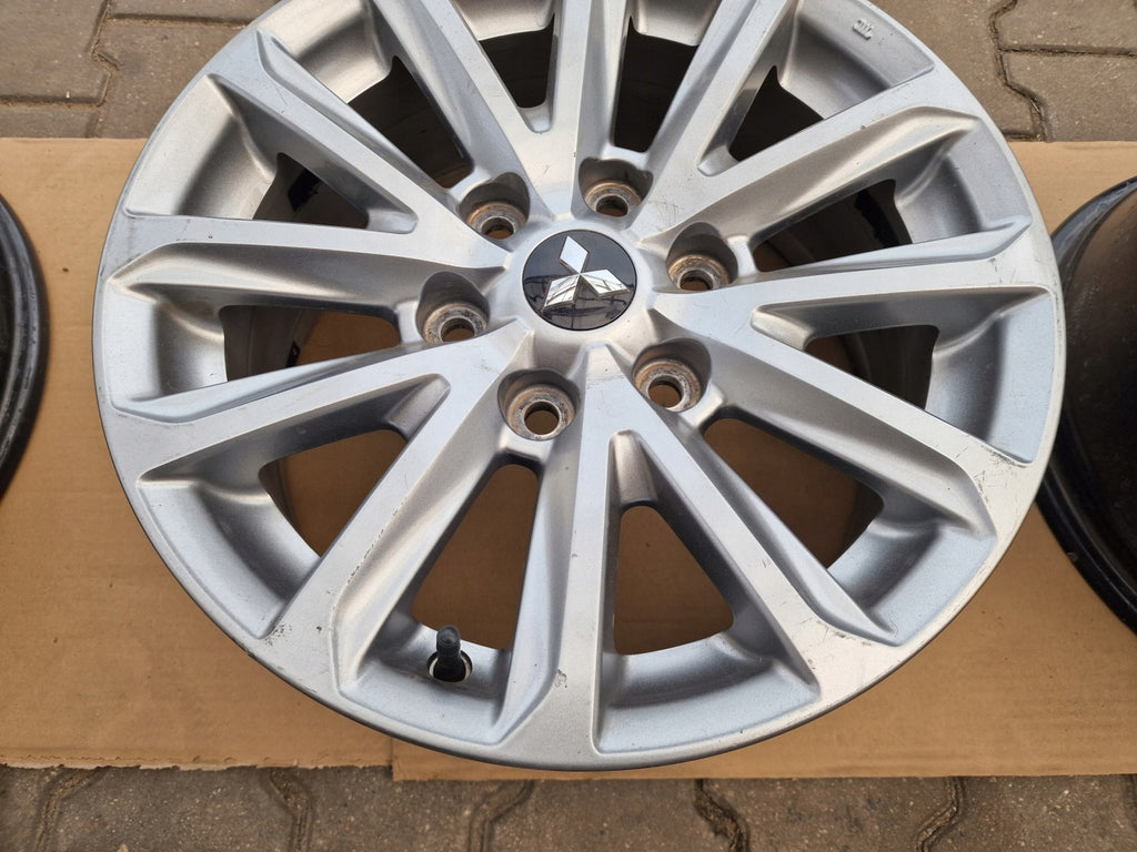1x Alufelge 17 Zoll 7.5" 6x139.7 Mitsubishi Pajero I Rim Wheel FEL6570513268sp