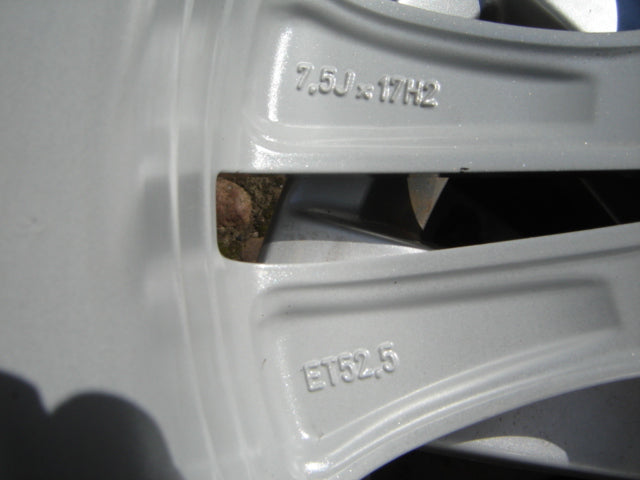 1x Alufelge 17 Zoll 7.5" 5x112 52ET Glanz Silber A2464010800 Mercedes-Benz Cla FEL7972920691wc