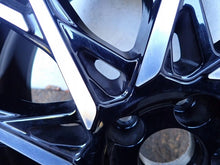 Load image into Gallery viewer, 1x Alufelge 18 Zoll 7.5" 5x100 51ET 124R-002123 Seat Arona Rim Wheel FEL7849131631ng