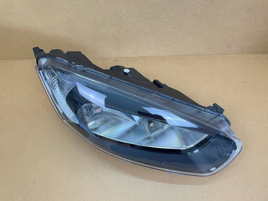 Frontscheinwerfer Ford Courier JT76-13W029-CD Rechts Scheinwerfer Headlight