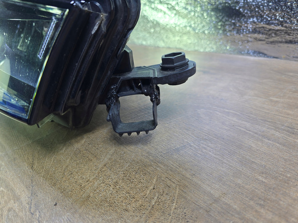 Frontscheinwerfer Skoda Fabia I 6VB941016 LED Rechts Scheinwerfer Headlight