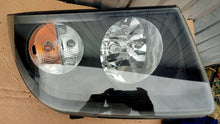 Load image into Gallery viewer, Frontscheinwerfer VW Crafter 1ER01159205 Links Scheinwerfer Headlight SCH4058768034hz