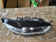 Laden Sie das Bild in den Galerie-Viewer, Frontscheinwerfer Ford Mondeo DS73-13W029-AE LED Rechts Scheinwerfer Headlight