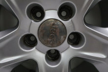 Load image into Gallery viewer, 1x Alufelge 17 Zoll 7.0" 5x110 40ET Glanz Silber 735577525 Jeep Renegade FEL5111366840br