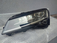 Laden Sie das Bild in den Galerie-Viewer, Frontscheinwerfer Skoda Superb 3V1941015D Links Scheinwerfer Headlight SCH4581227393zk